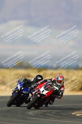 media/Jan-13-2024-SoCal Trackdays (Sat) [[9c032fe5aa]]/Turn 16 Set 2 (1120am)/